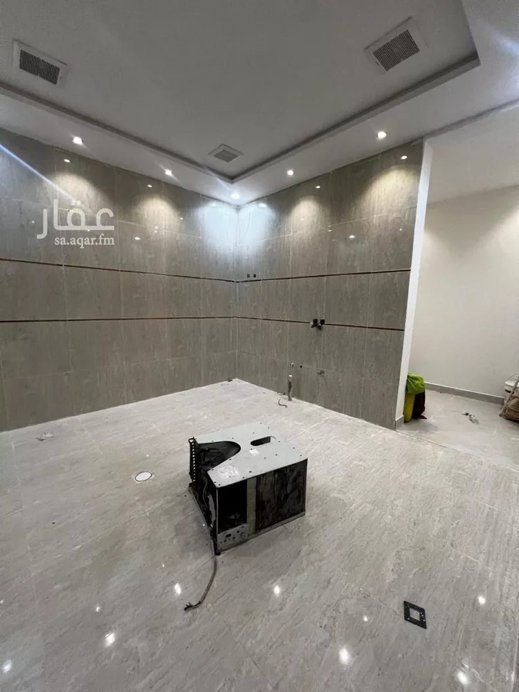 دور للبيع في شارع لطف بن سعد السميني, حي بدر, مدينة الرياض, منطقة الرياض 19