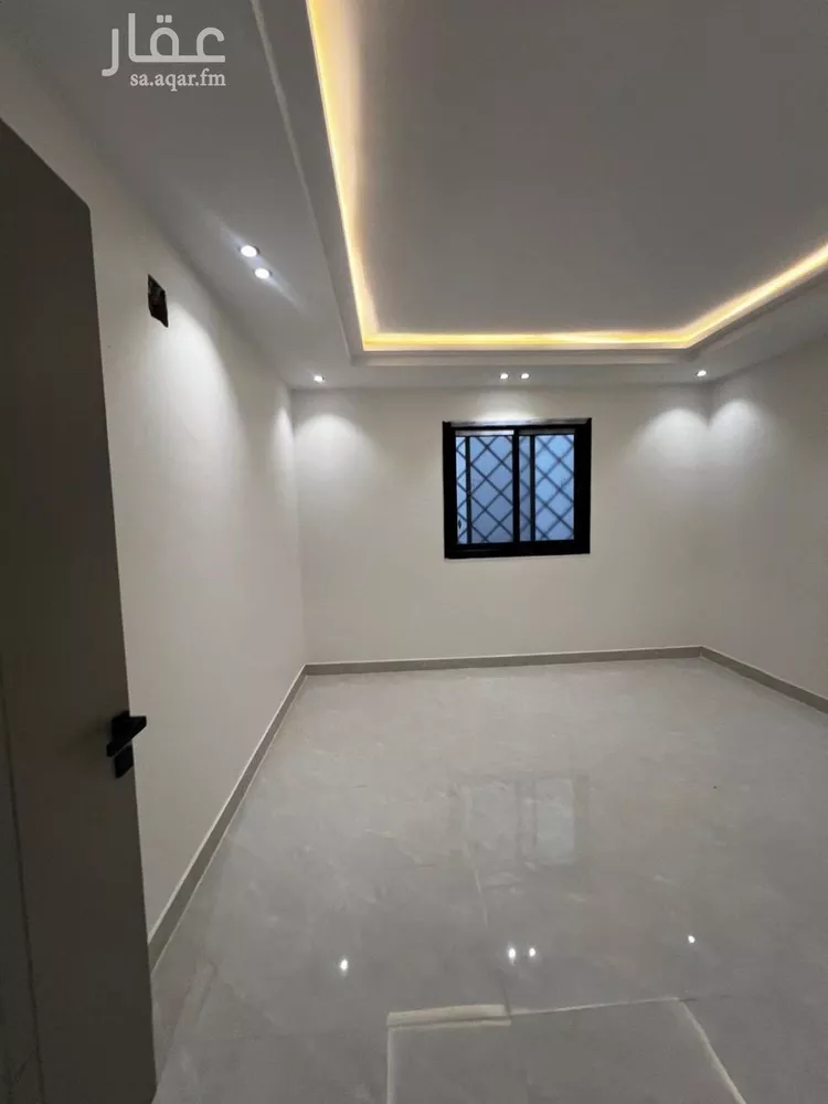 دور للبيع في شارع لطف بن سعد السميني, حي بدر, مدينة الرياض, منطقة الرياض 14