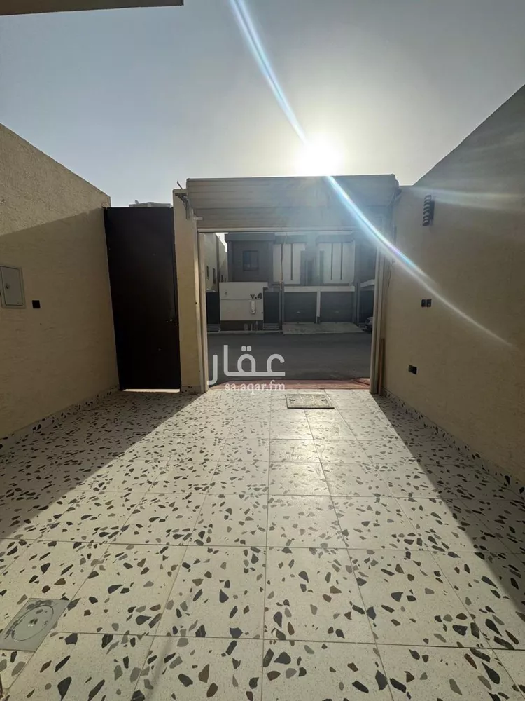 دور للبيع في شارع بدر, حي بدر, مدينة الرياض, منطقة الرياض صورة 5