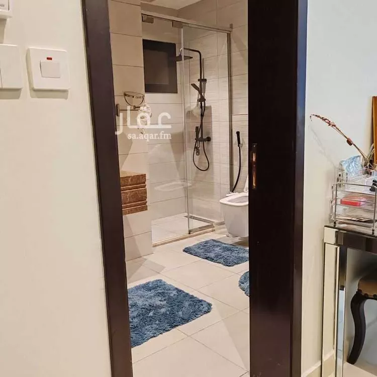 شقة للبيع في شارع أحمد بن عبد الله الفرغاني, حي الصواري, مدينة جدة, منطقة مكة المكرمة صورة 3