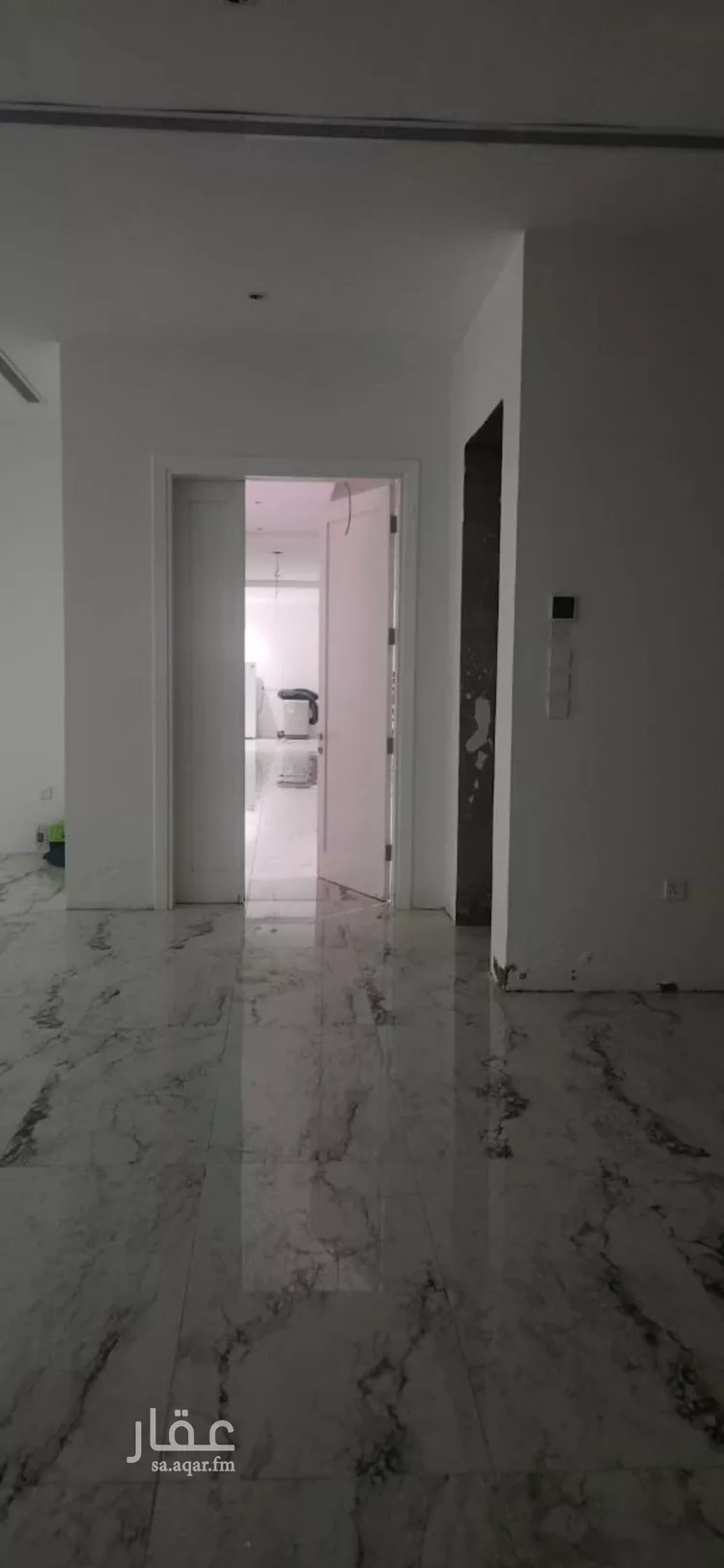 فيلا للبيع في شارع عسكر بن الحصين, حي قباء, مدينة جدة, منطقة مكة المكرمة صورة 3