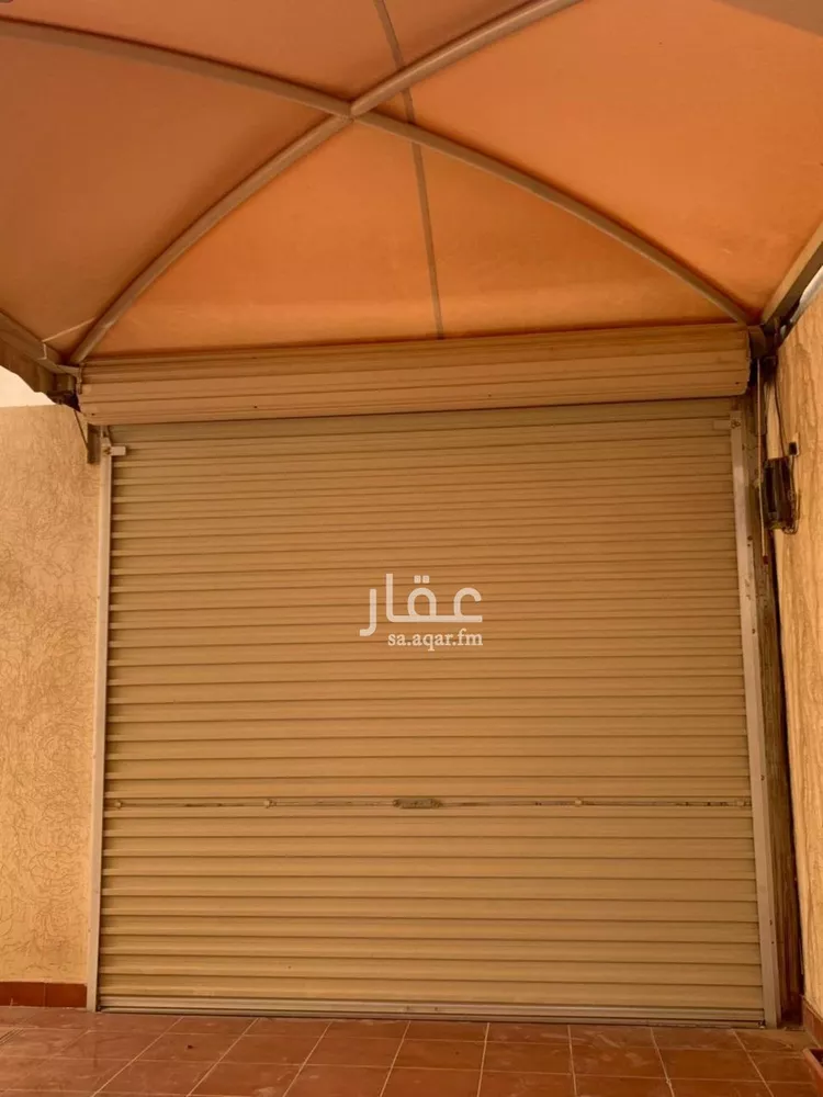 فيلا للإيجار في شارع رقم 407, حي ظهرة لبن, مدينة الرياض, منطقة الرياض صورة 2