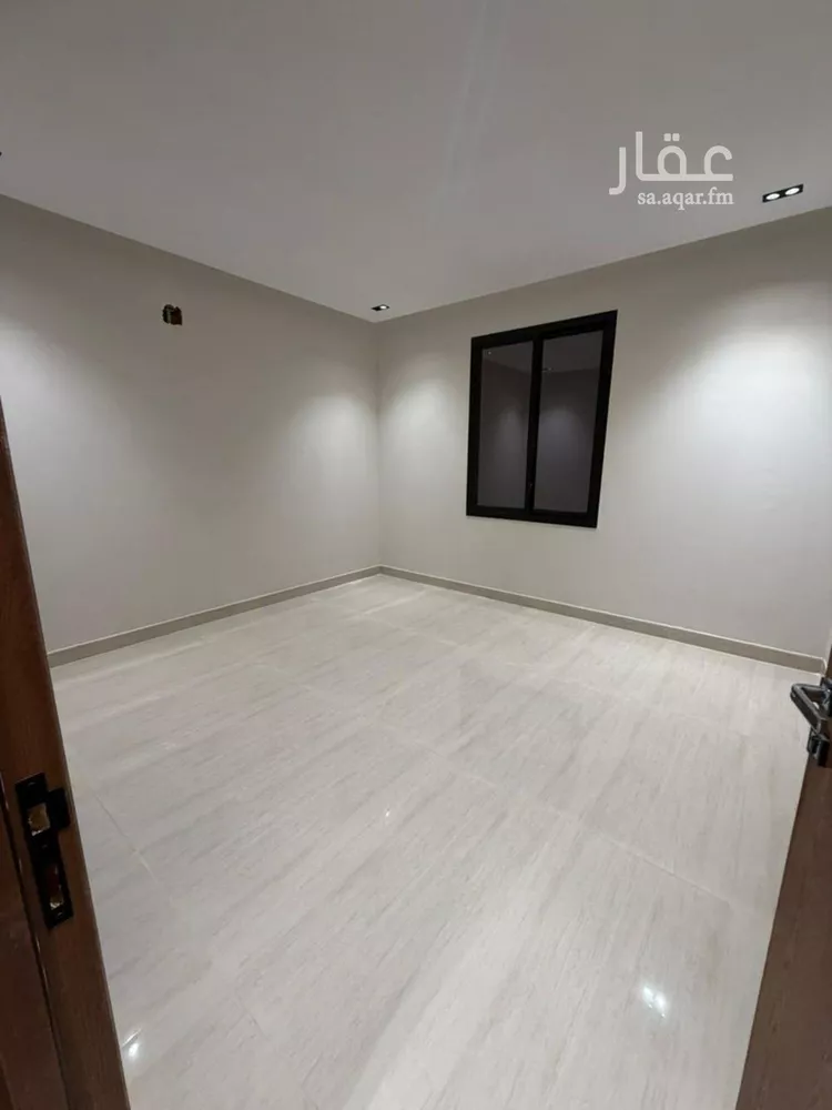 دور للإيجار في شارع إبراهيم رفعت, حي عكاظ, مدينة الرياض, منطقة الرياض صورة 3