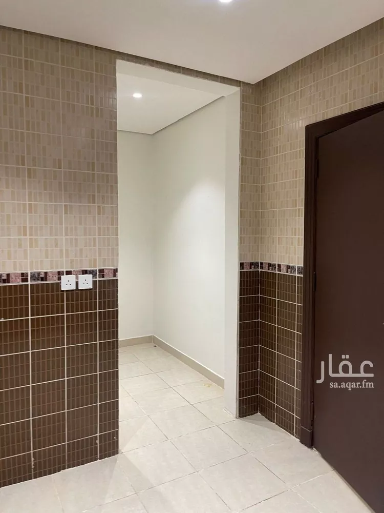 دور للإيجار في شارع صور, حي الوادي, مدينة الرياض, منطقة الرياض صورة 4
