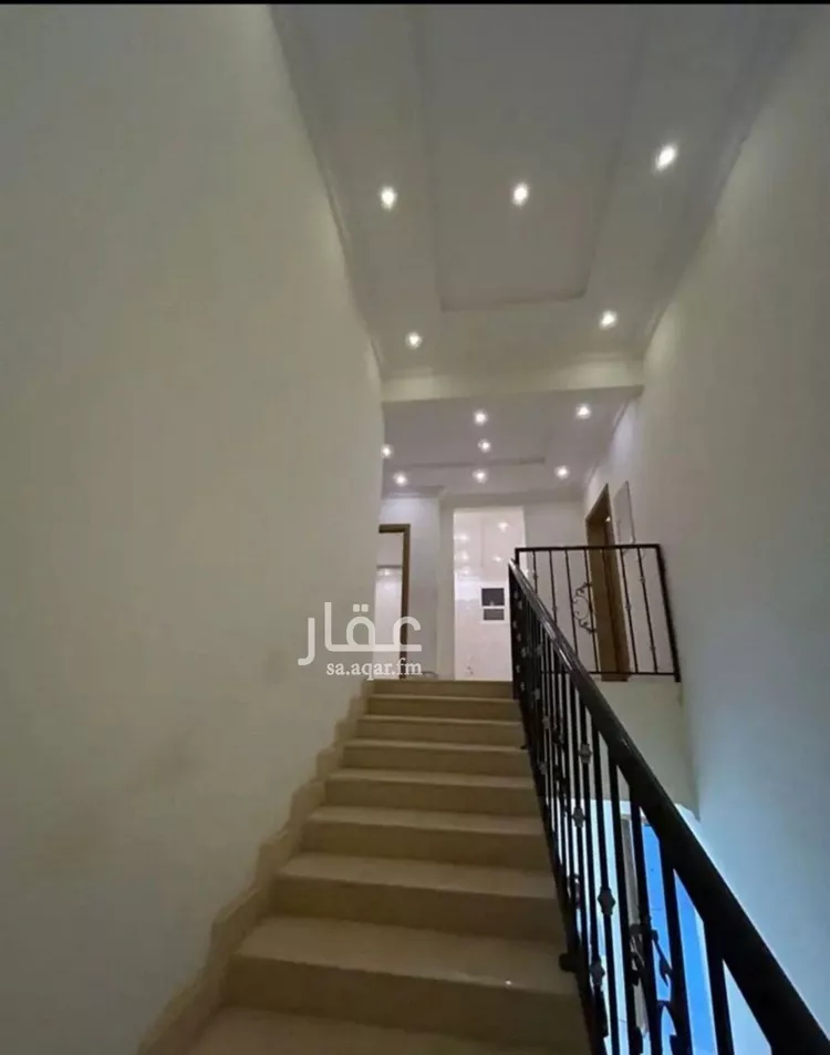 فيلا للإيجار في شارع تقي الدين السنجاري, حي طيبة, مدينة الرياض, منطقة الرياض صورة 3