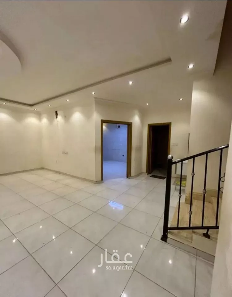 فيلا للإيجار في شارع تقي الدين السنجاري, حي طيبة, مدينة الرياض, منطقة الرياض صورة 4