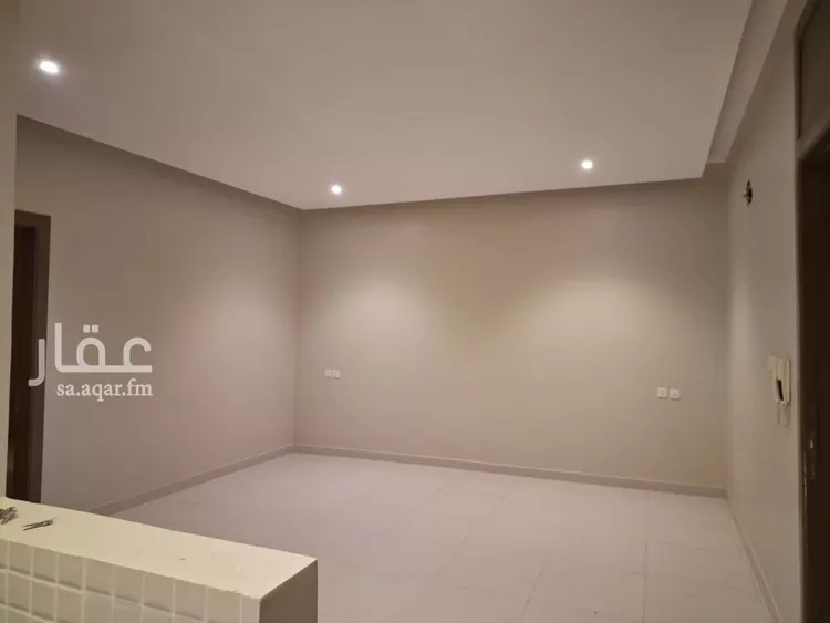 شقة للإيجار في شارع ابن سيده اللغوي, حي عكاظ, مدينة الرياض, منطقة الرياض صورة 4