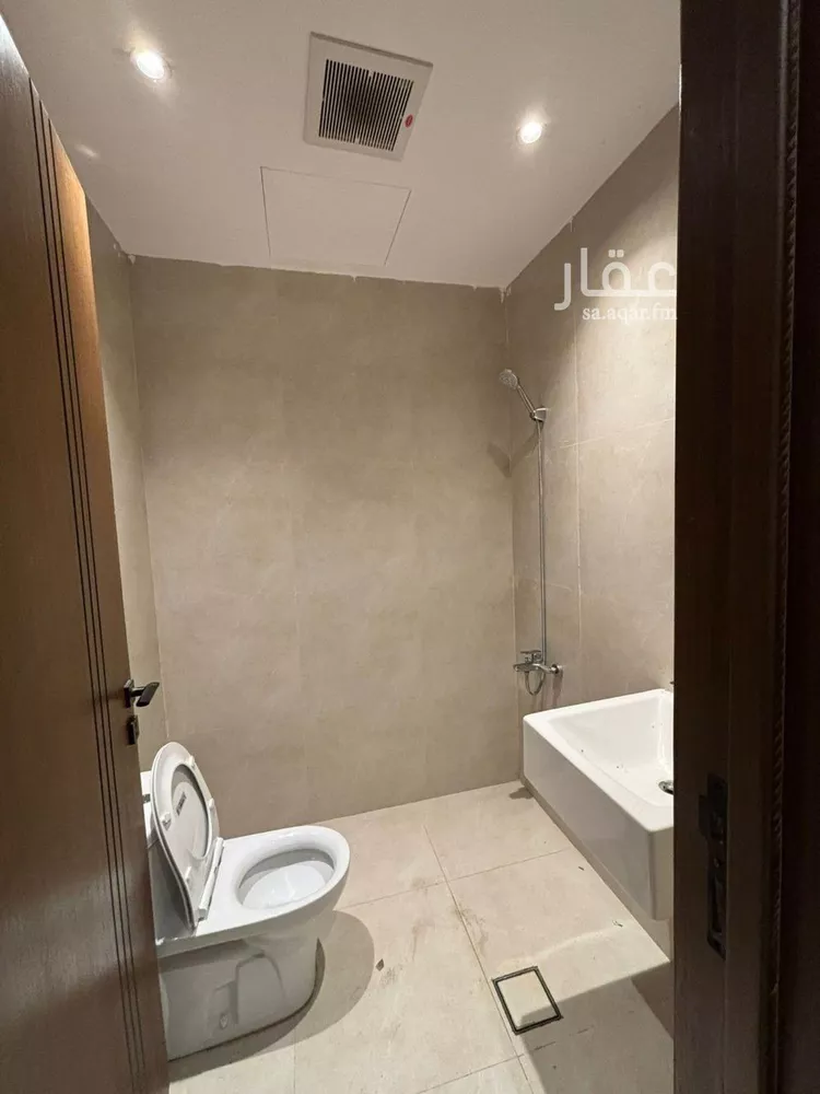 Floor for Rent in Riyadh Al Hazm صورة 2