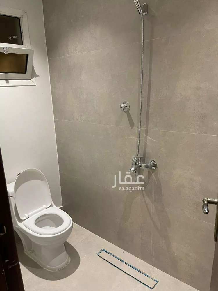 دور للإيجار في شارع صور, حي الوادي, مدينة الرياض, منطقة الرياض صورة 3
