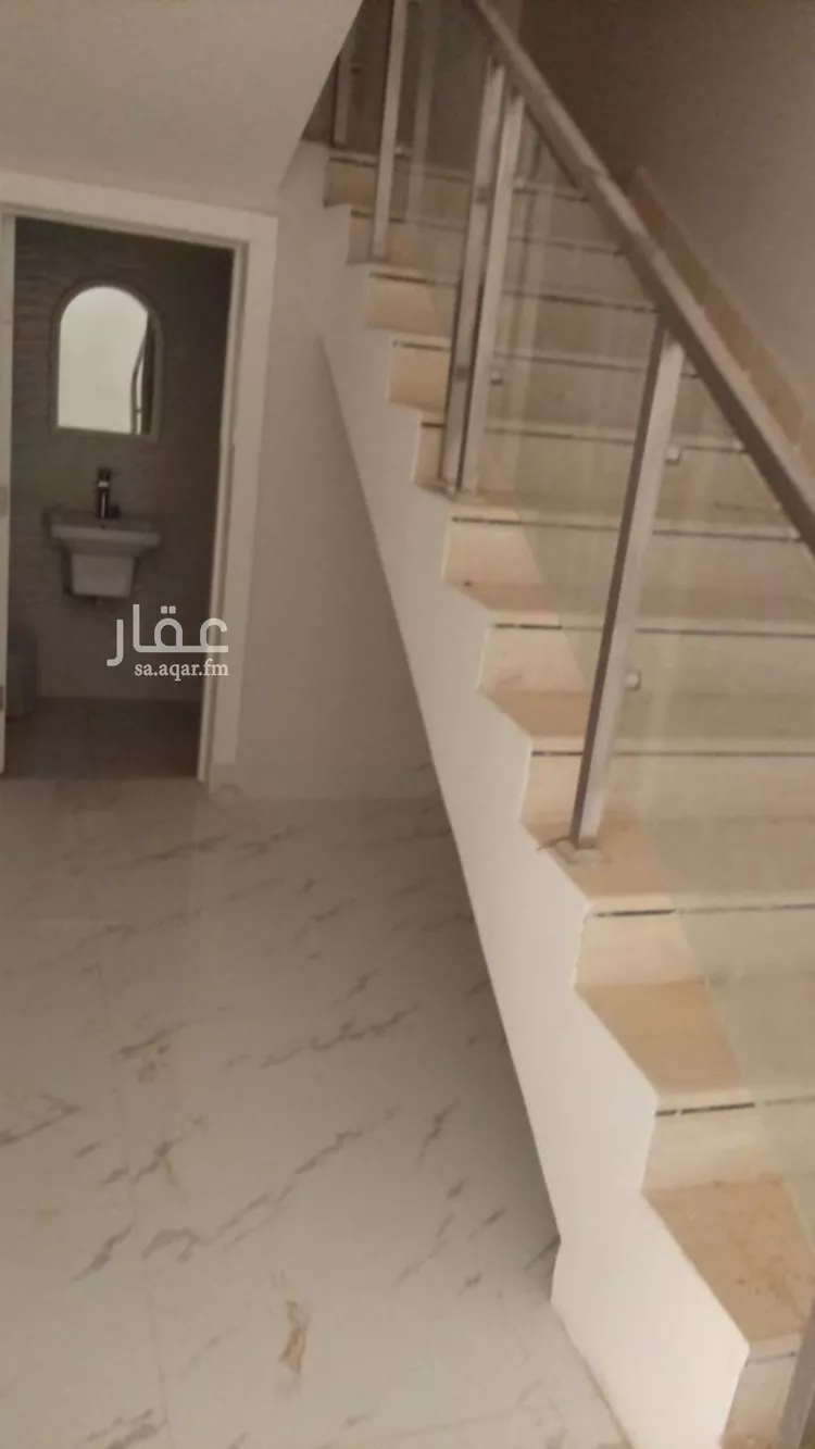 فيلا للإيجار في شارع أبي عبدالله الصقلي, حي عكاظ, مدينة الرياض, منطقة الرياض صورة 4