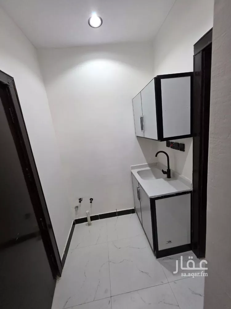 شقة للإيجار في شارع إبراهيم القيسي, حي الإزدهار, مدينة الرياض, منطقة الرياض صورة 4