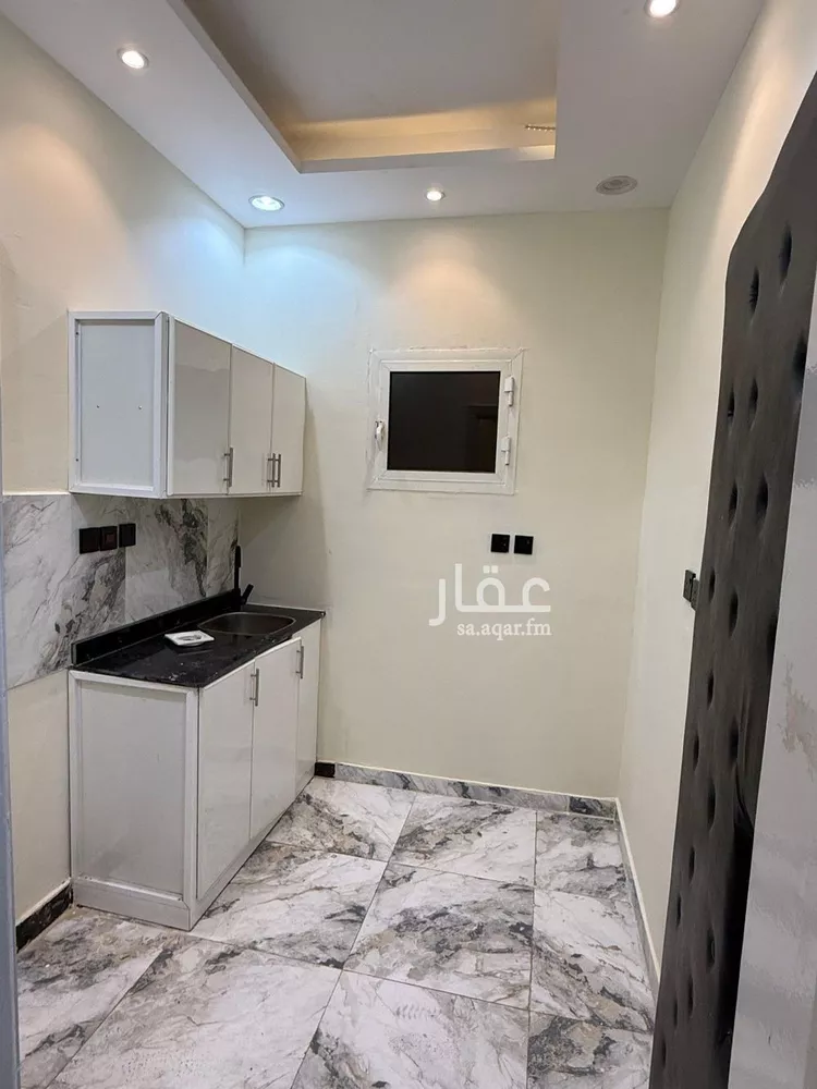 شقة للإيجار في شارع إبراهيم القيسي, حي الإزدهار, مدينة الرياض, منطقة الرياض صورة 2