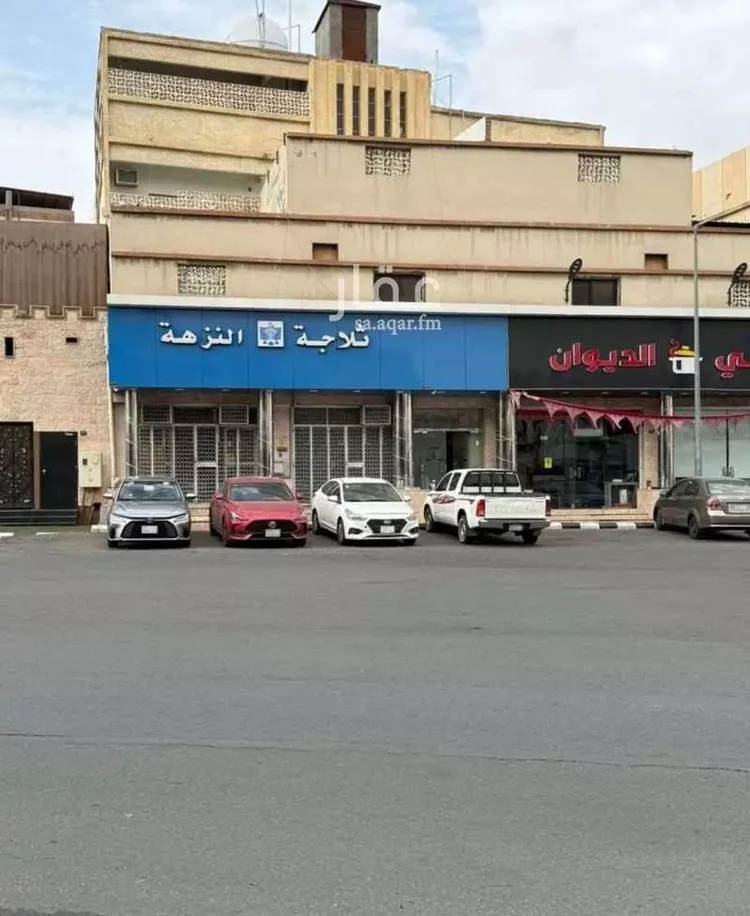 عمارة للإيجار في شارع الشطبه, حي الشهداء الجنوبية, مدينة الطائف, منطقة مكة المكرمة