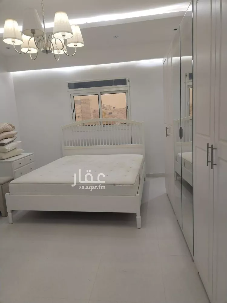 فيلا للبيع في شارع عبدالعزيز بن سبيل, حي العارض, مدينة الرياض, منطقة الرياض صورة 2