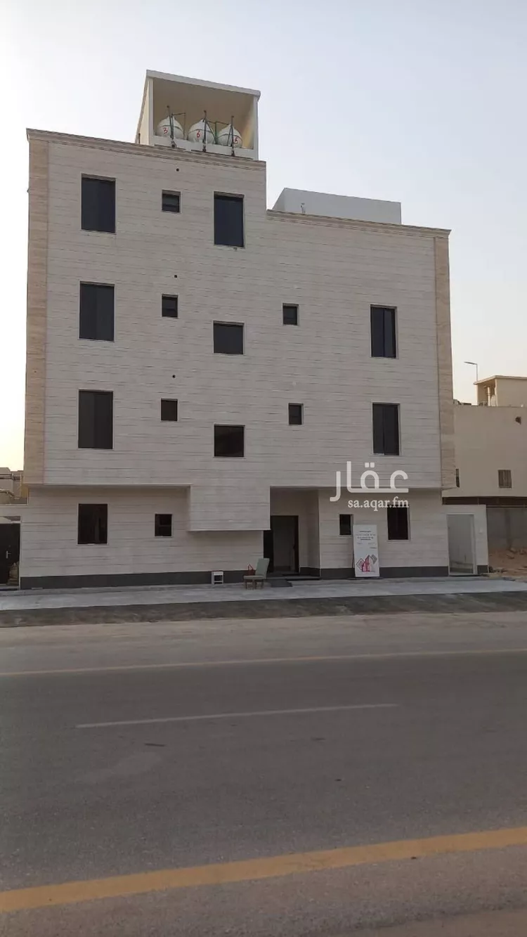 عمارة للبيع في شارع أبي عروة, حي المهدية, مدينة الرياض, منطقة الرياض