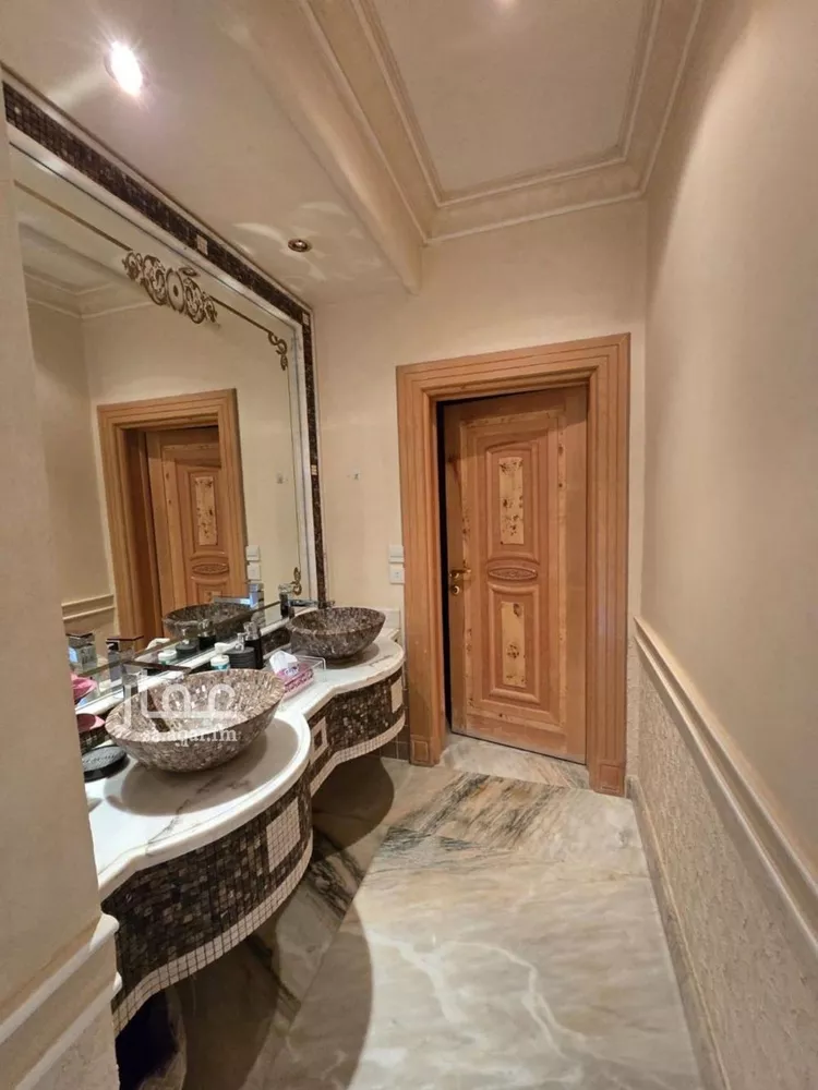 أرض للبيع في شارع ابن جميل, حي النخيل, مدينة الرياض, منطقة الرياض صورة 3
