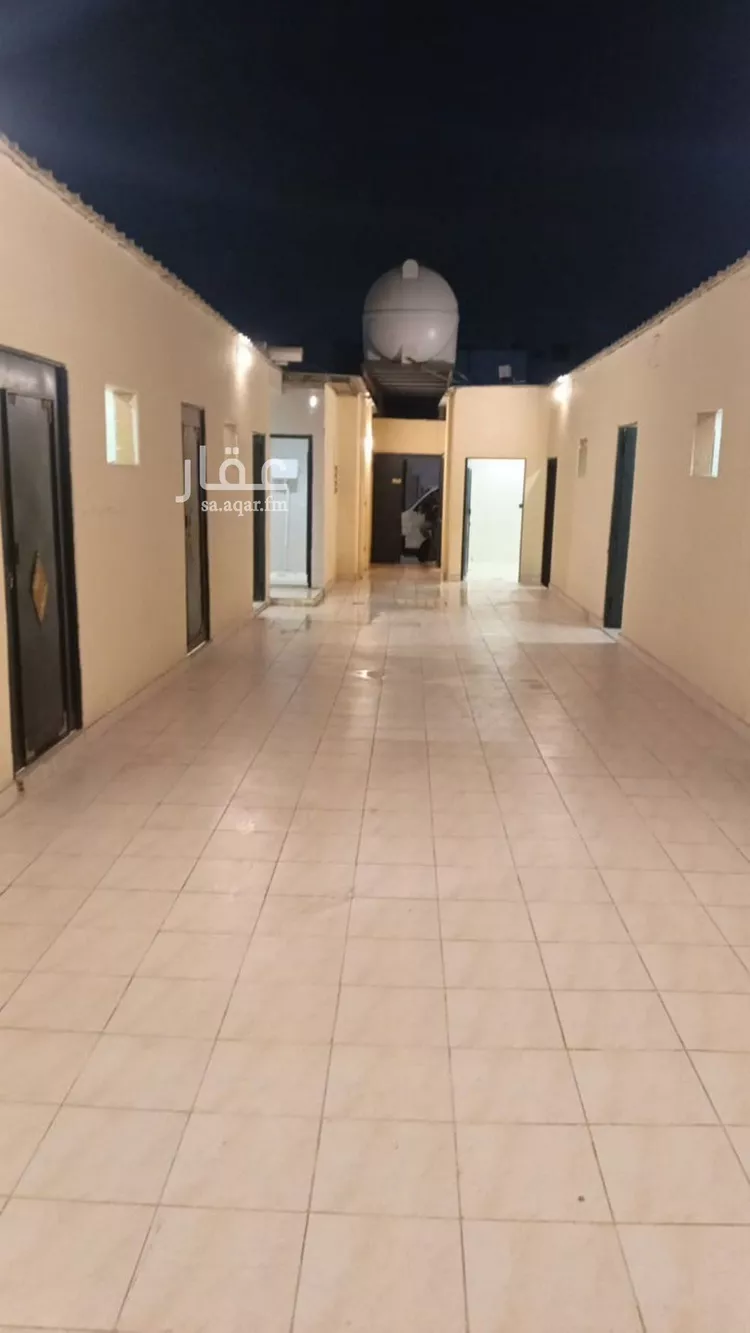 عمارة للبيع في شارع أحمد الفيومي, حي الفيصلية, مدينة الرياض, منطقة الرياض صورة 3