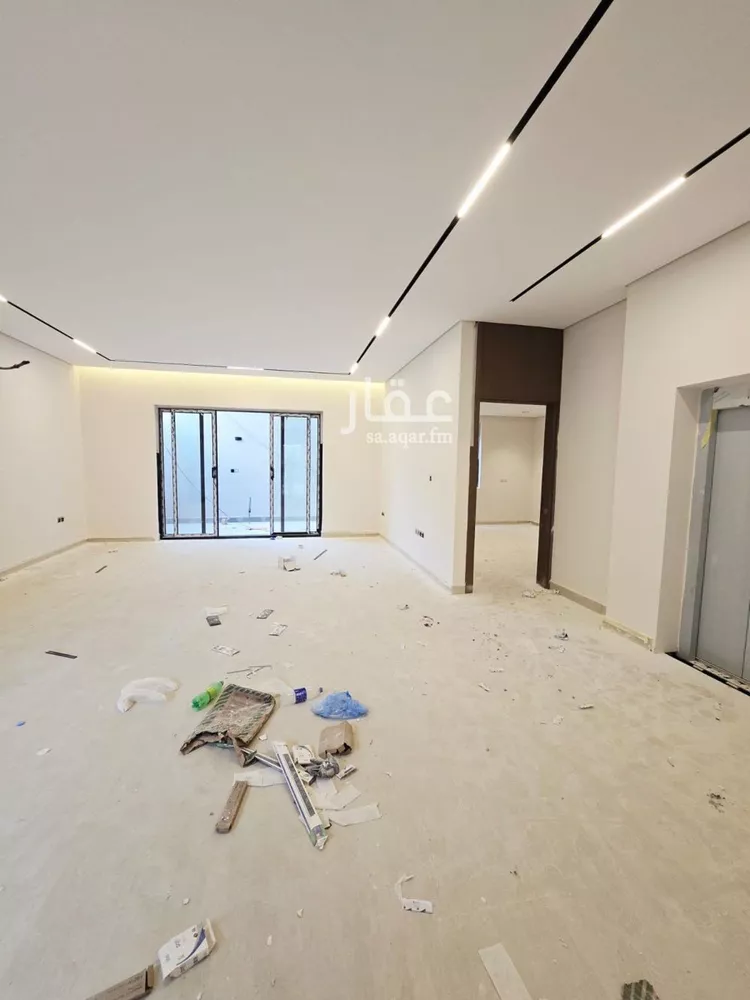 فيلا للبيع في شارع ابن الطفيل, حي المرسلات, مدينة الرياض, منطقة الرياض صورة 4