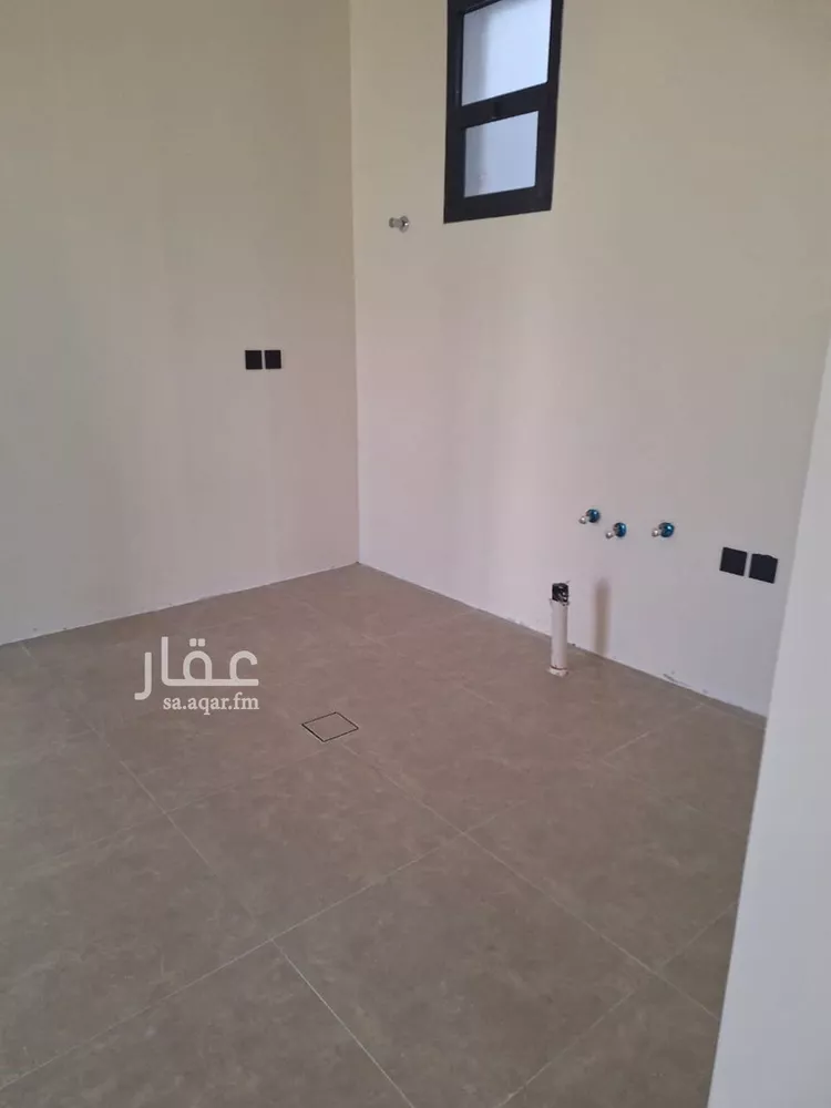 عمارة للبيع في شارع أبي عروة, حي المهدية, مدينة الرياض, منطقة الرياض صورة 2