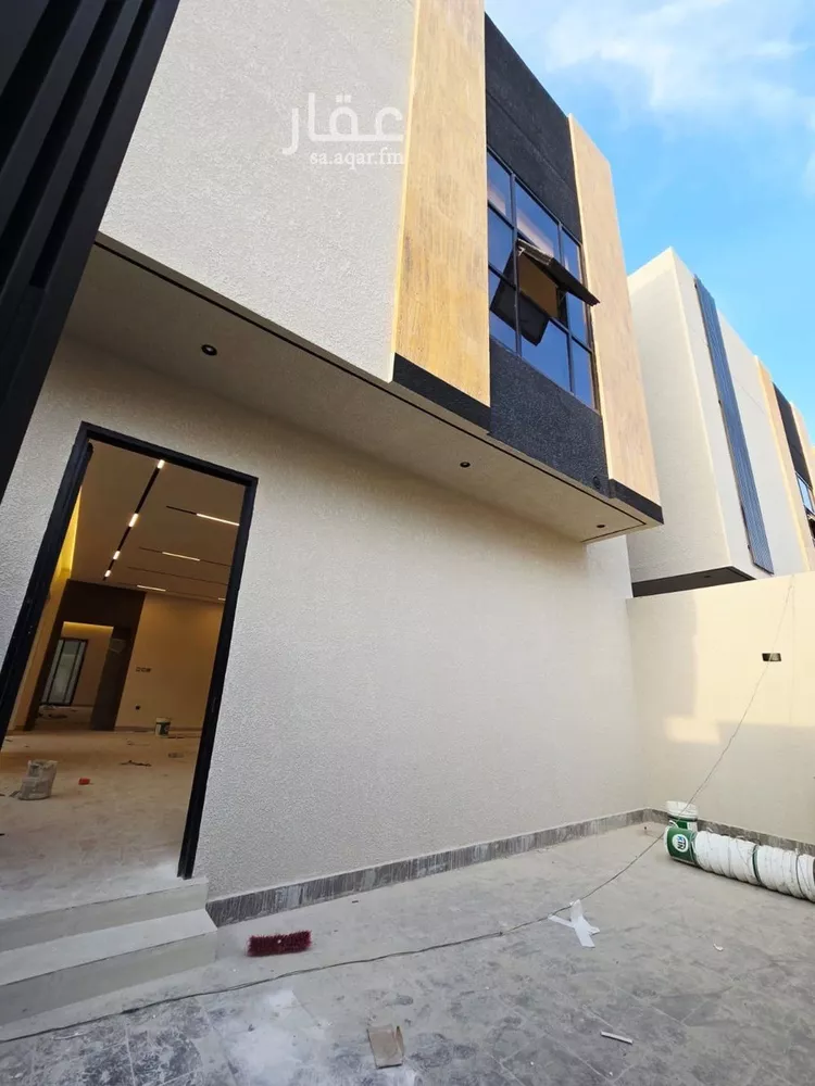 فيلا للبيع في شارع ابن الطفيل, حي المرسلات, مدينة الرياض, منطقة الرياض صورة 2