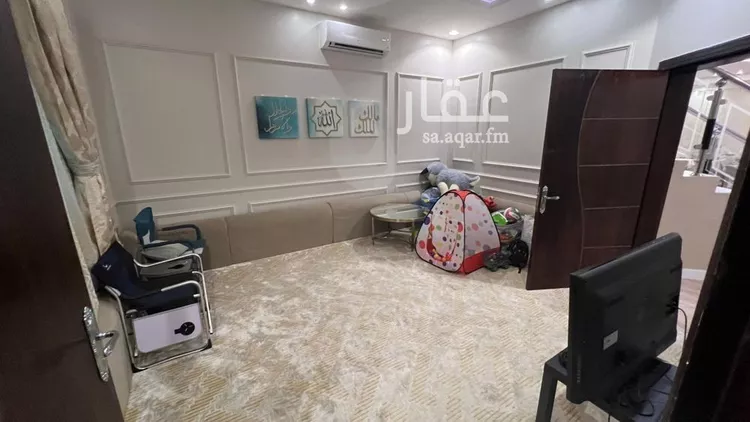 فيلا للبيع في شارع أحمد بن بكر بن بقية, حي العارض, مدينة الرياض, منطقة الرياض صورة 3