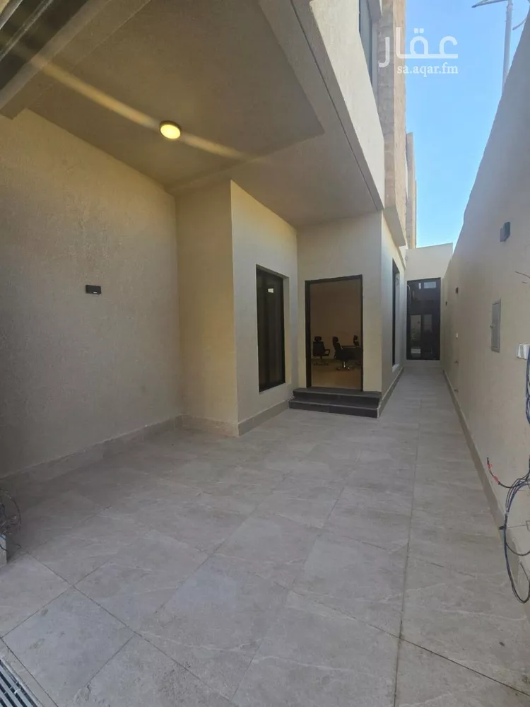 دور للبيع في شارع عثمان بن عفان, حي النرجس, مدينة الرياض, منطقة الرياض صورة 2