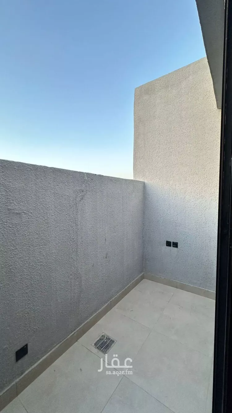 شقة للإيجار في شارع الدهناء, حي الملقا, مدينة الرياض, منطقة الرياض صورة 4
