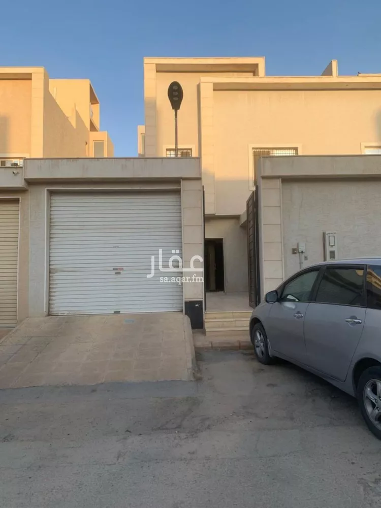 فيلا للبيع في شارع موسي الرازي, حي عكاظ, مدينة الرياض, منطقة الرياض صورة 2