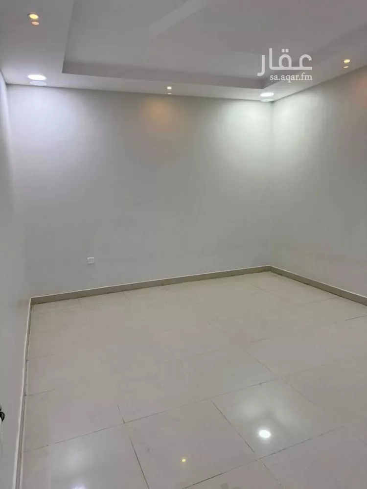 فيلا للبيع في شارع النعمان بن عمرو بن رفاعة, حي طيبة, مدينة الدمام, المنطقة الشرقية صورة 5