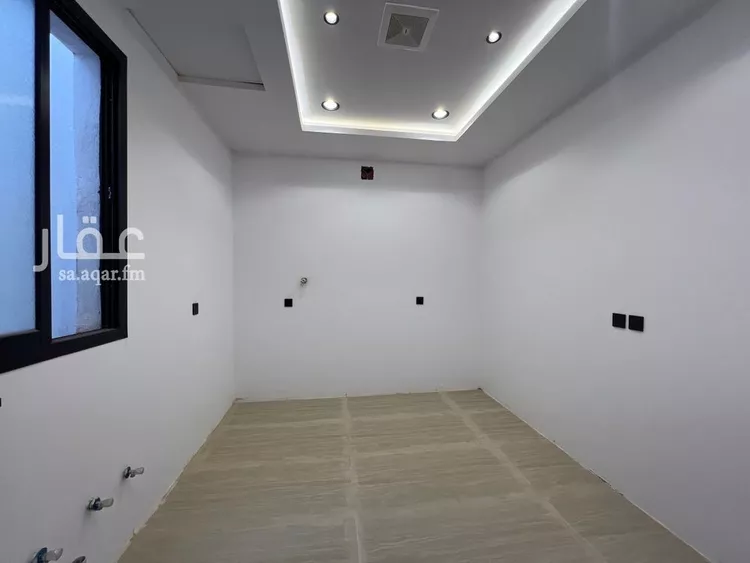 دور للبيع في شارع إسماعيل بن الطحان, حي طويق, مدينة الرياض, منطقة الرياض 14