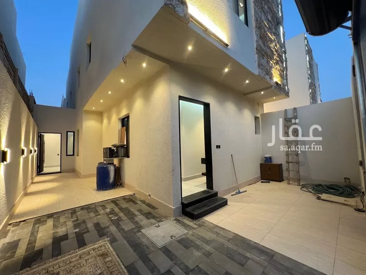 دور للبيع في شارع حبيب بن حماز الاسدي, حي بدر, مدينة الرياض, منطقة الرياض 9
