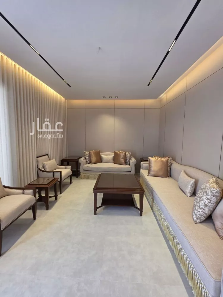 دور للبيع في شارع مصطفى عبدالرزاق, حي عكاظ, مدينة الرياض, منطقة الرياض صورة 5