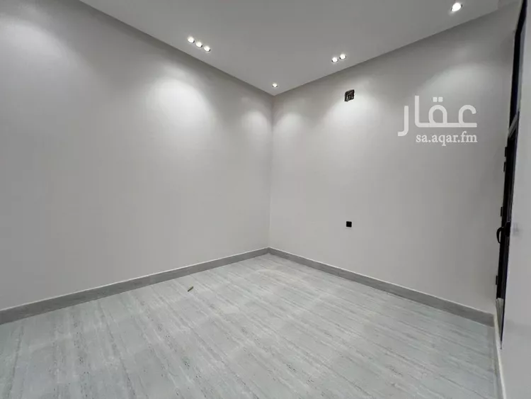 فيلا للبيع في شارع السحاب, حي بدر, مدينة الرياض, منطقة الرياض 8
