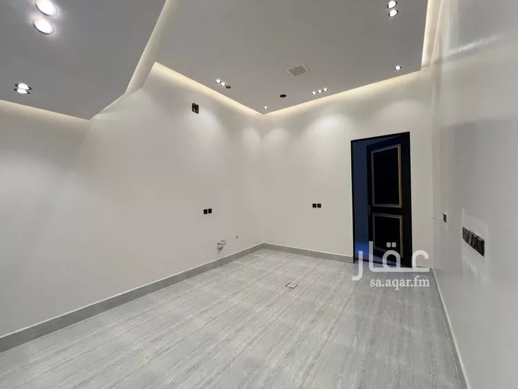 فيلا للبيع في شارع السحاب, حي بدر, مدينة الرياض, منطقة الرياض 12