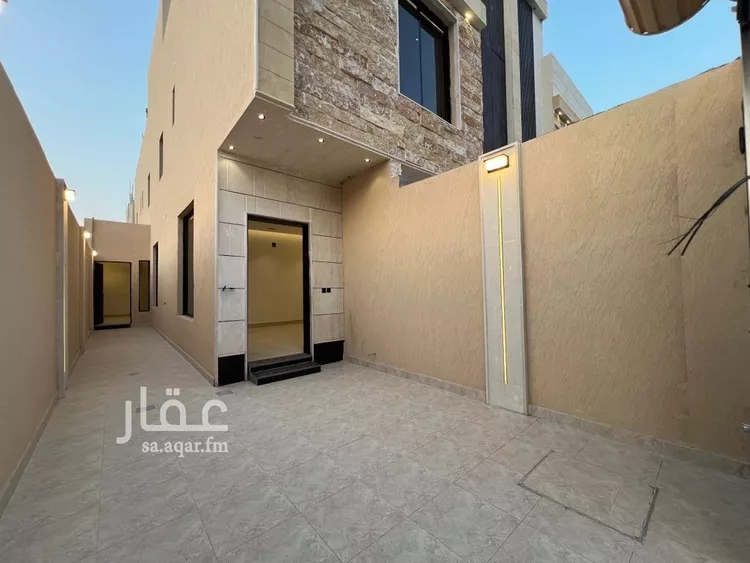 Floor for Sale in Riyadh Badr 9