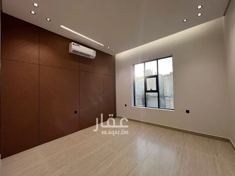 Floor for Sale in Riyadh Al Hazm 10
