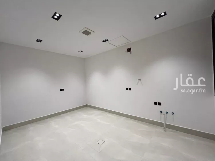 Floor for Sale in Riyadh Badr 14