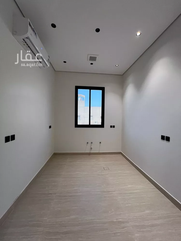 Floor for Sale in Riyadh Al Hazm 5
