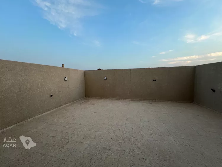 Villa for Sale in Riyadh Tuwaiq 12