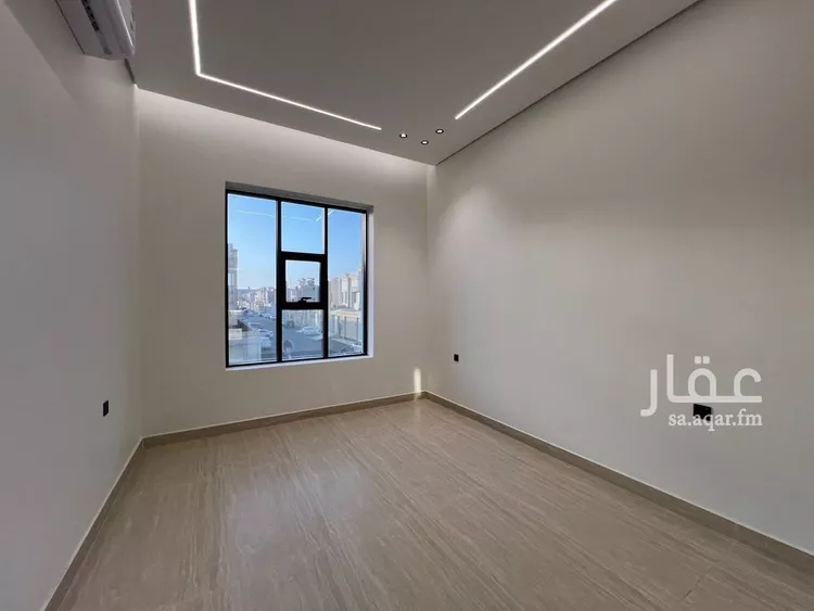 Floor for Sale in Riyadh Al Hazm 7