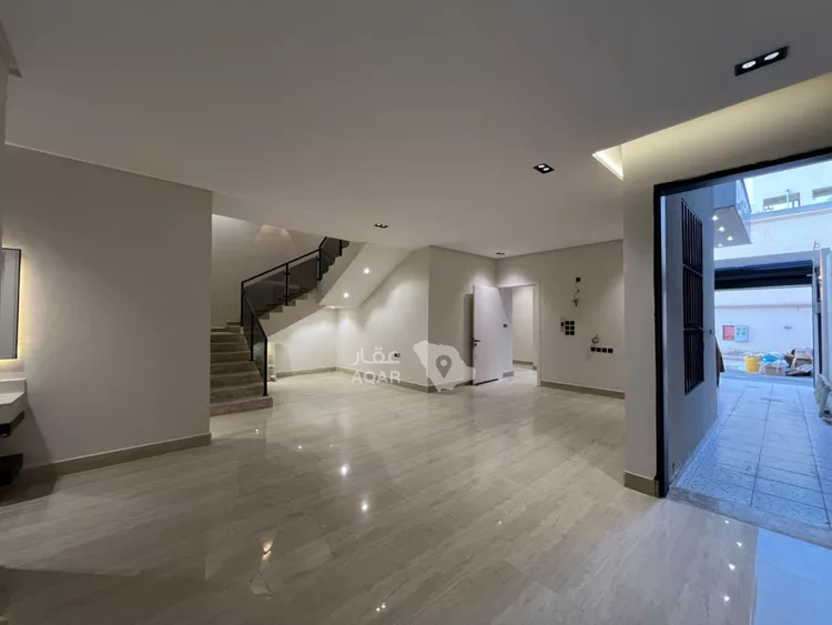 Villa for Sale in Riyadh Tuwaiq 9