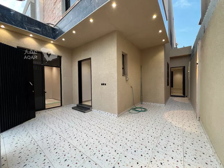 Villa for Sale in Riyadh Tuwaiq 7