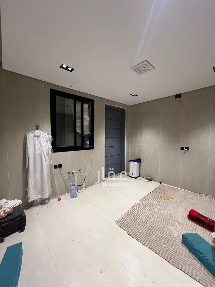 فيلا للبيع في شارع محمد شاذلي, حي طويق, مدينة الرياض, منطقة الرياض 7