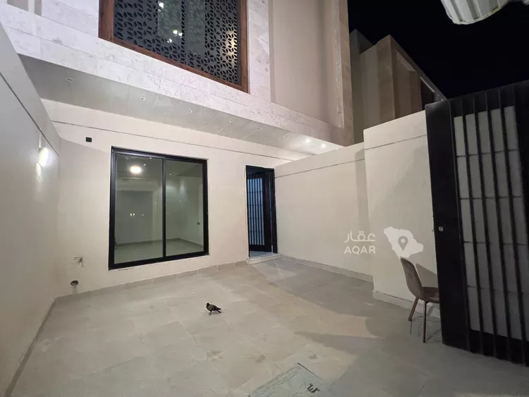 Villa for Sale in Riyadh Tuwaiq 7