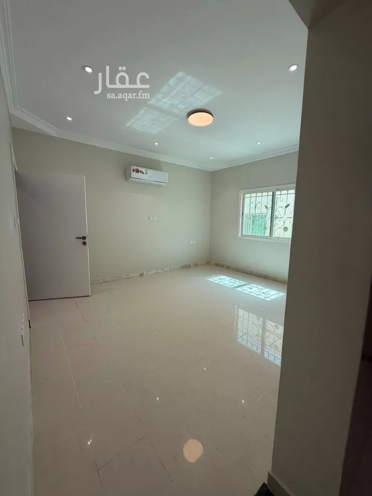 شقة للإيجار في شارع وادي البطحاء, حي الملقا, مدينة الرياض, منطقة الرياض صورة 4