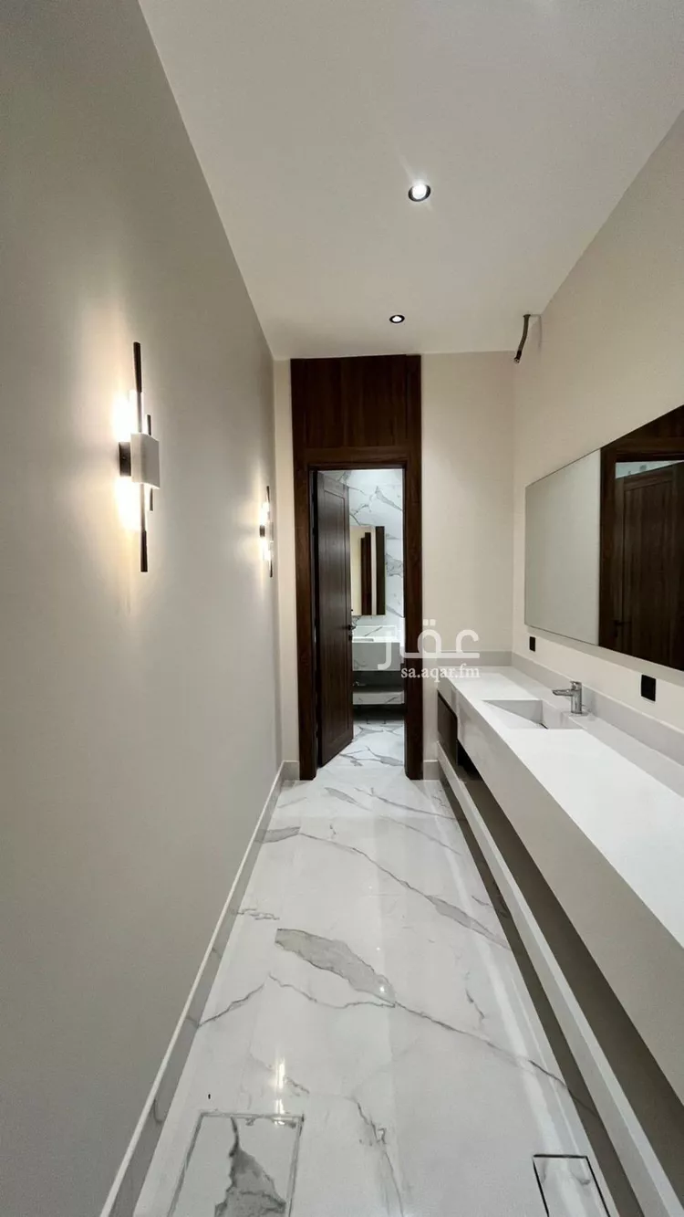 فيلا للبيع في شارع علي بن بسطام, حي المهدية, مدينة الرياض, منطقة الرياض صورة 2