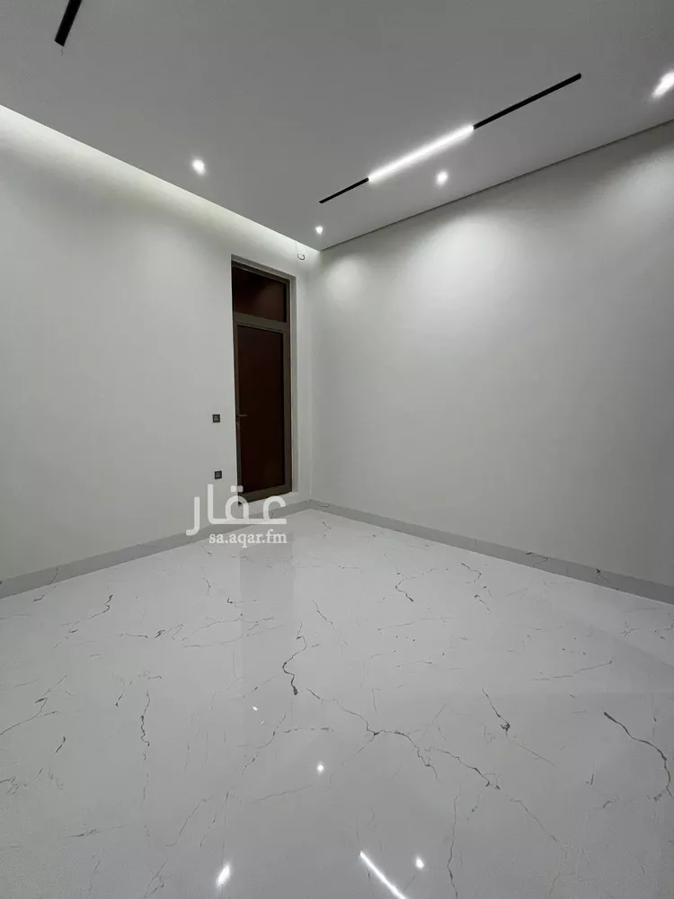 Villa for Sale in Riyadh Al Mahdiyah 23