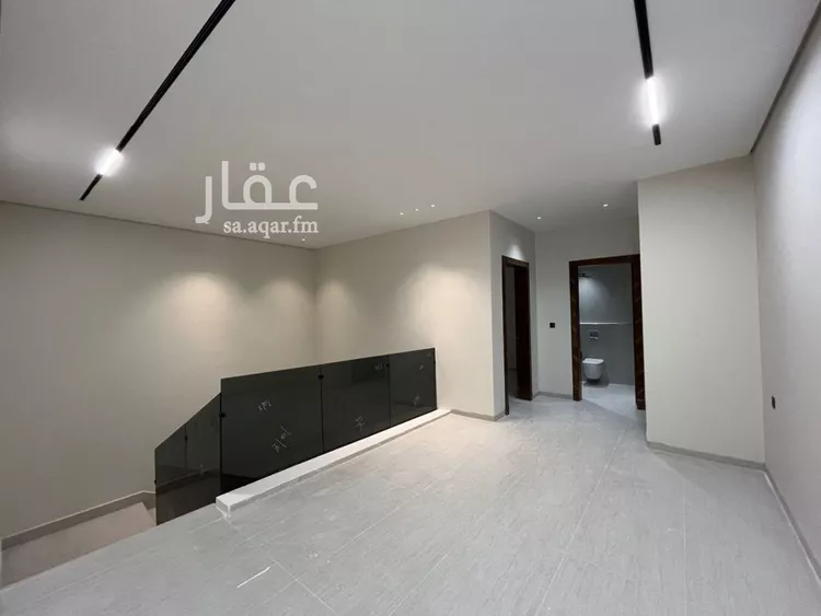 فيلا للبيع في شارع ابن أبي العلاء, حي المهدية, مدينة الرياض, منطقة الرياض صورة 5