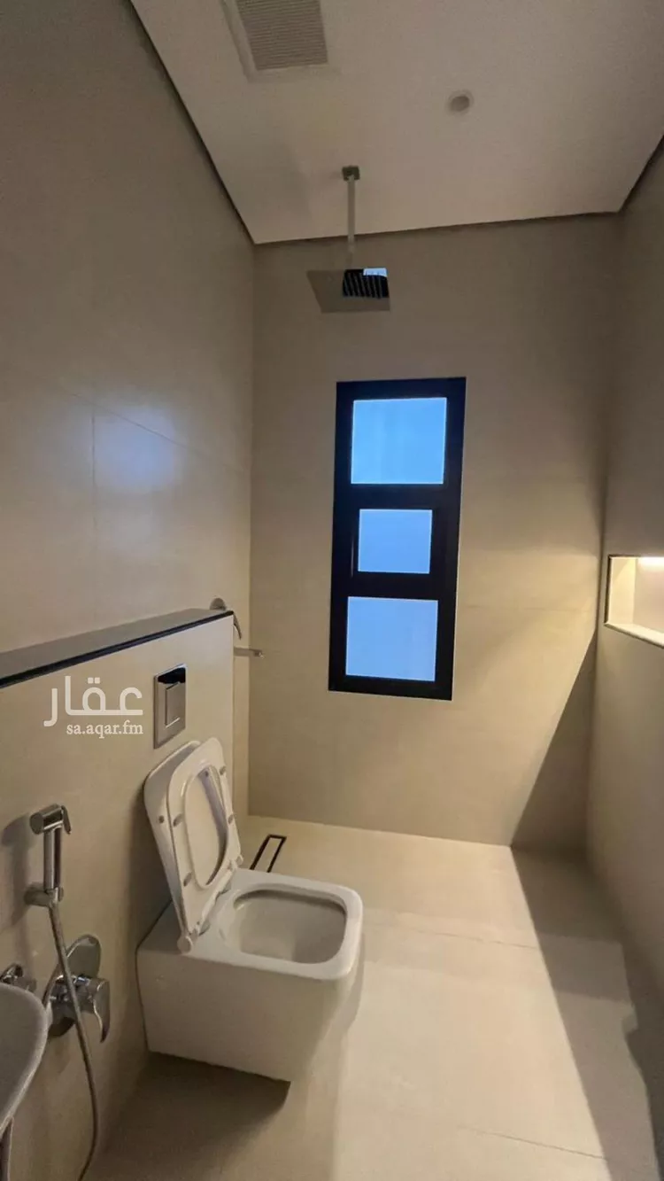 فيلا للبيع في شارع سبط العلاء, حي المهدية, مدينة الرياض, منطقة الرياض صورة 5