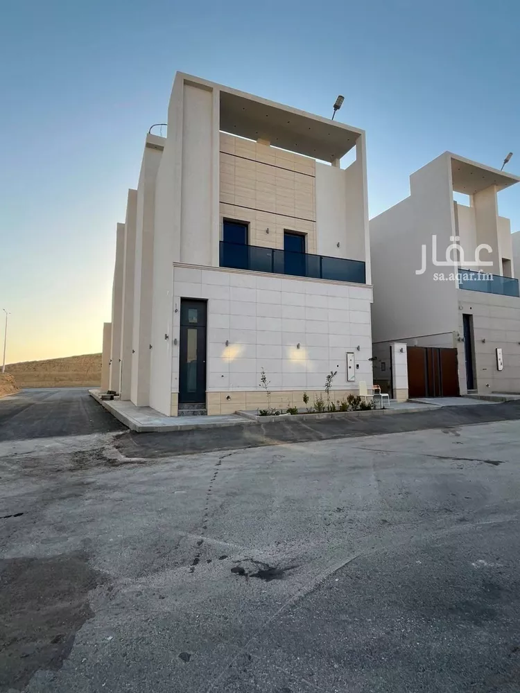 Villa for Sale in Riyadh Al Mahdiyah صورة 4